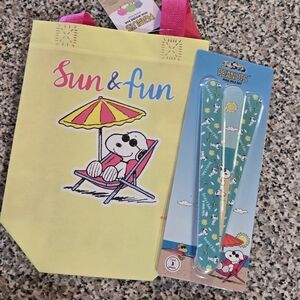 Peanuts Sun & Fun Tote Bag and Nail File Set
